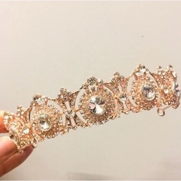 Vera Crystal Bridal Tiara in RoseGold - Picture 3 of 4